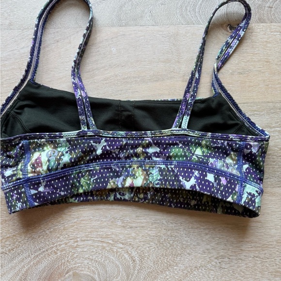 Lululemon athletica Straight Up Bra Size 6 - Picture 4 of 6